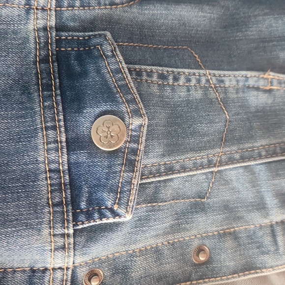 Encanto girls jean jacket - Picture 3 of 6